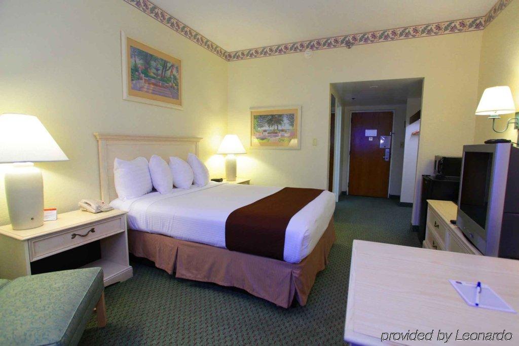 Wyndham Garden Hotel - Jacksonville Phòng bức ảnh